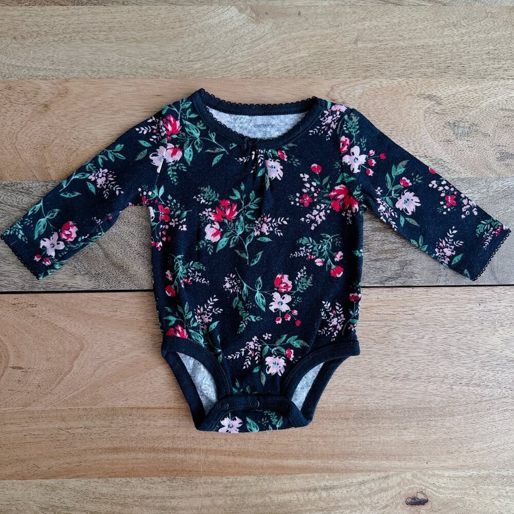 $2 Carter’s bodysuit 3m baby onesie girls long sleeve shirt floral kids